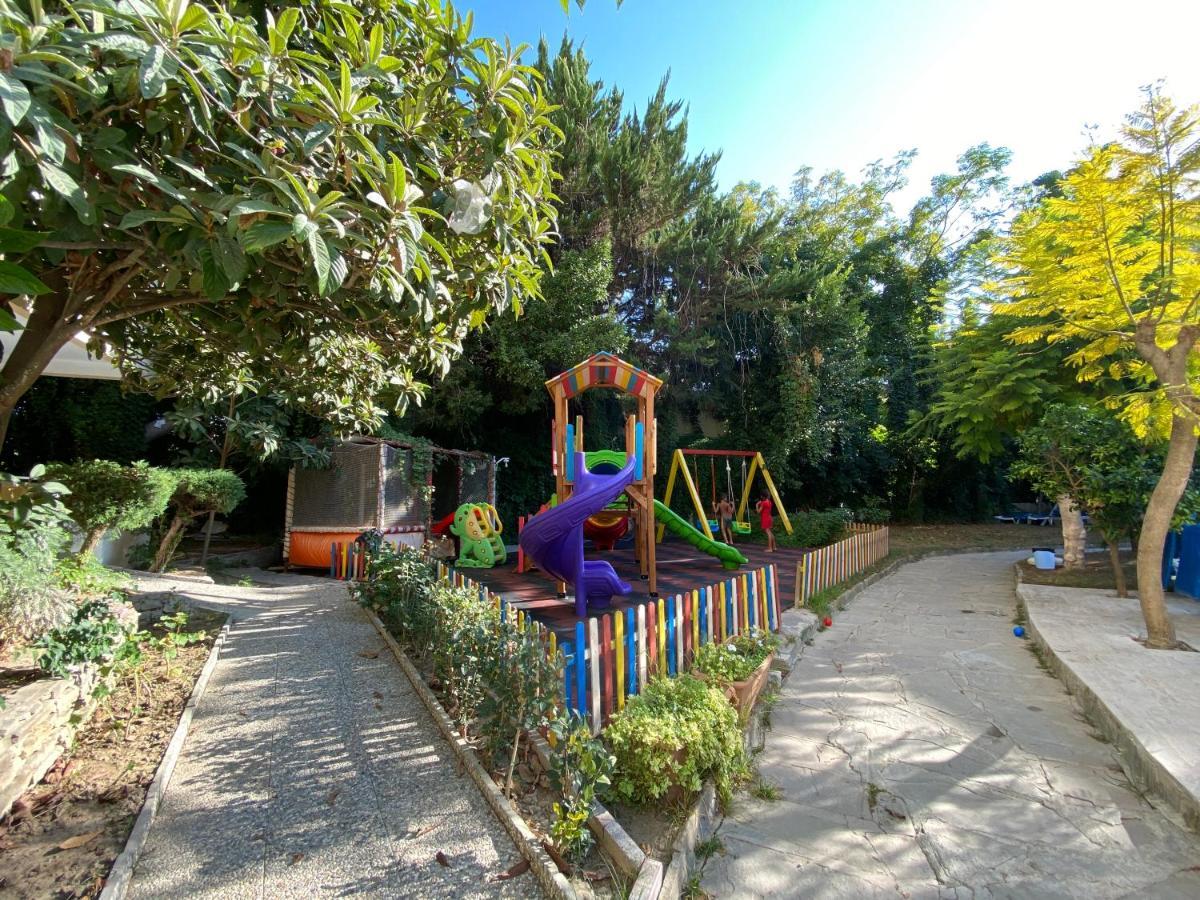 Melissa Garden 3*