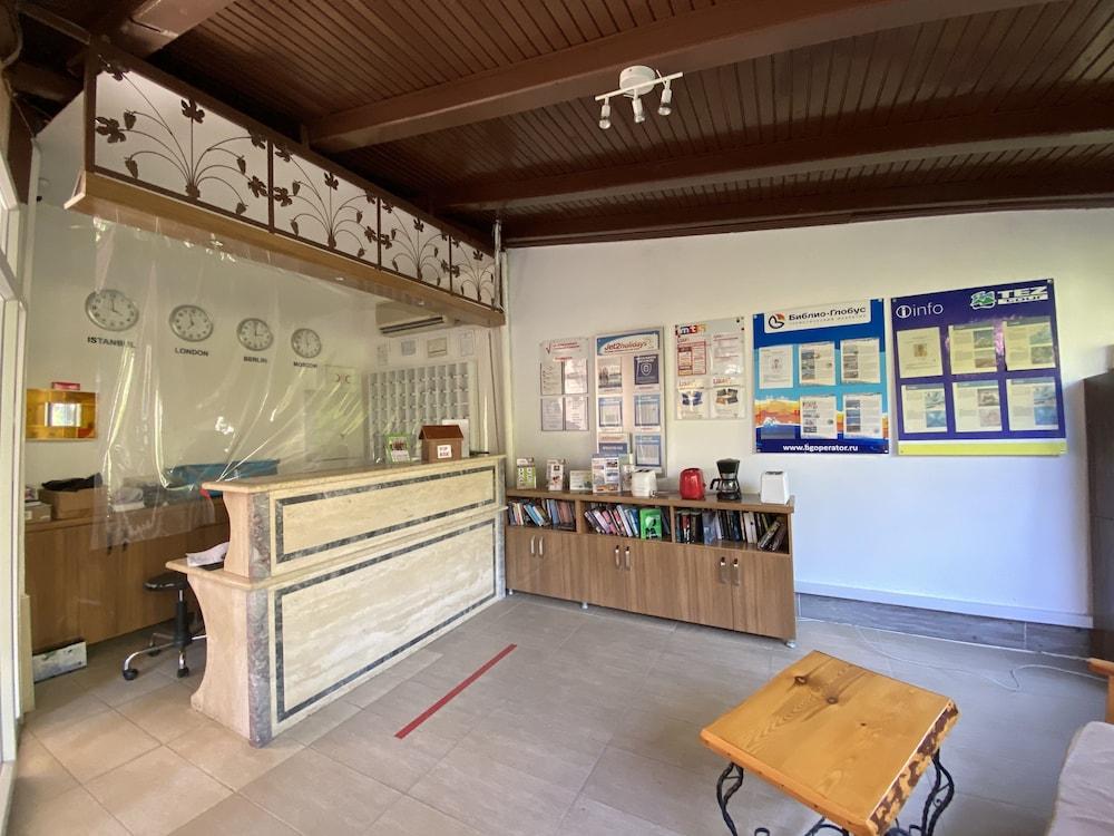 Melissa Garden 3*
